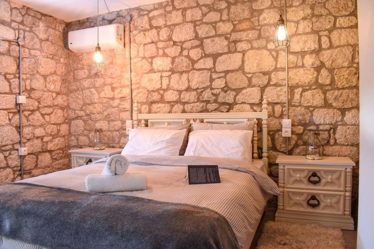 Coastal Stone Hideaway With Stunning Scenery Kitriaí Exterior foto